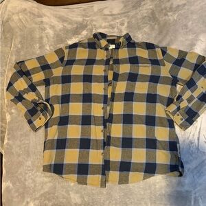 Croft & Barrow Blue and Yellow Plaid Casual Button Down Shirt